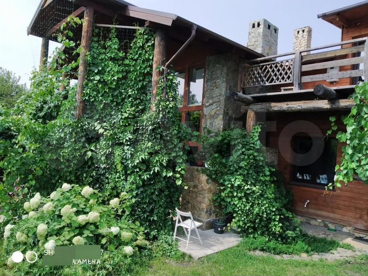 Комната 100 м², 2/2 эт.