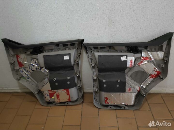 Карты передних дверей VW T6