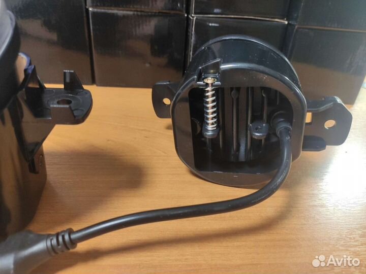 Противотуманные фары Nissan