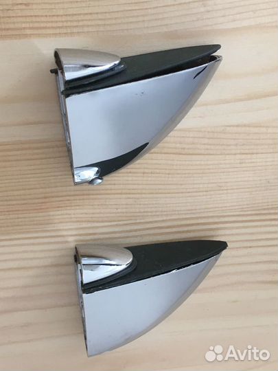 Крепежи настенные для стеклянных полок