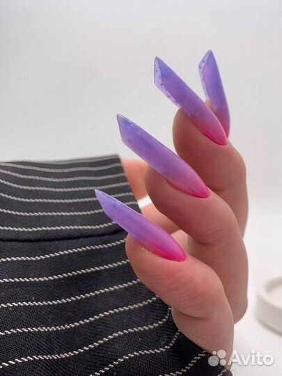 Маникюр и педикюр