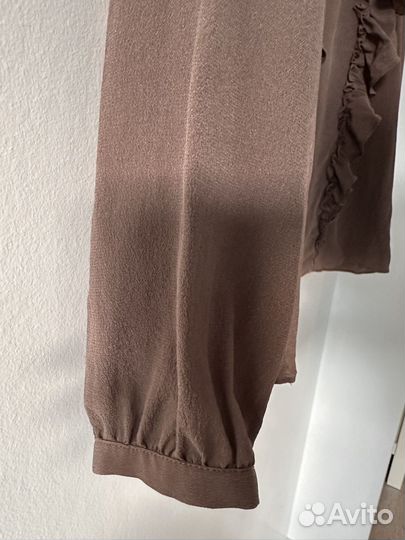 Блузка из 100% шелка frye