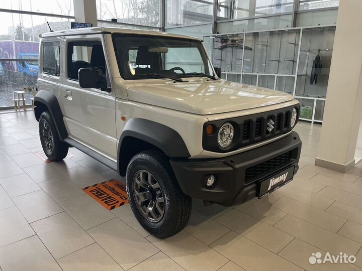 Suzuki Jimny 1.5 AT, 2024