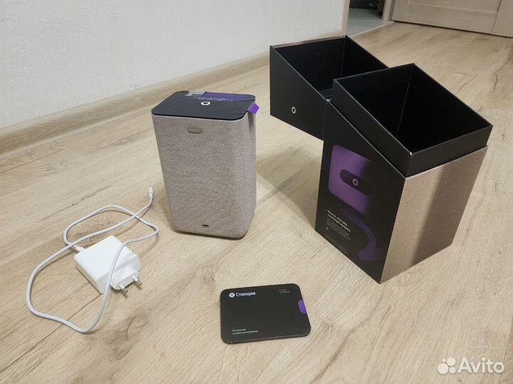 Яндекс станция 2 с zigbee бежевая на подписке