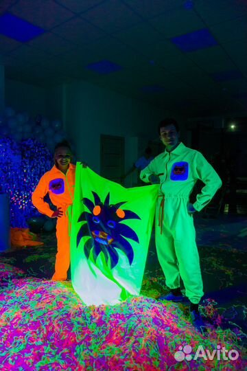 Неоновое бумажное шоу, шоу на праздник, аниматор