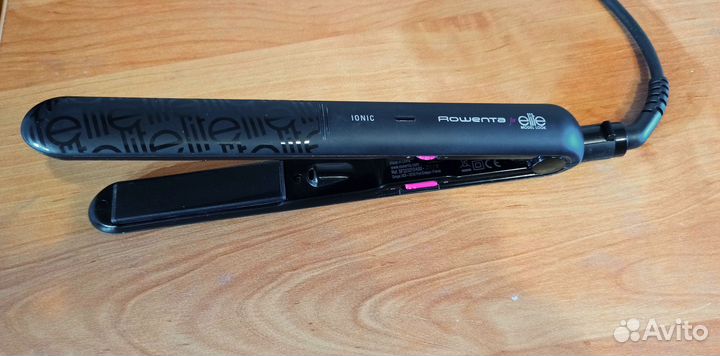 Выпрямитель утюжок для волос Rowenta