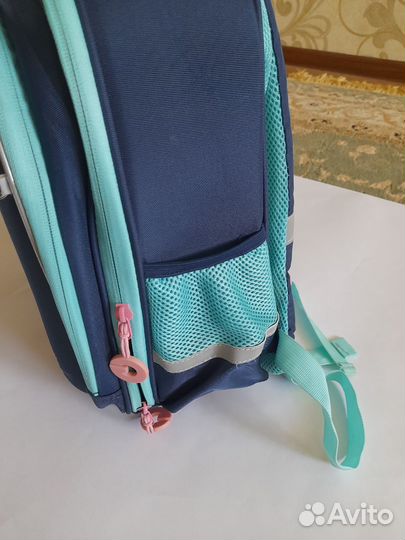 Школьный рюкзак grizzly