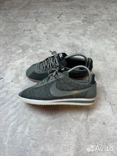 Кроссовки Nike cortez