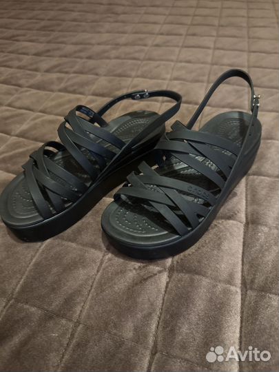 Сандалии женские 35-36