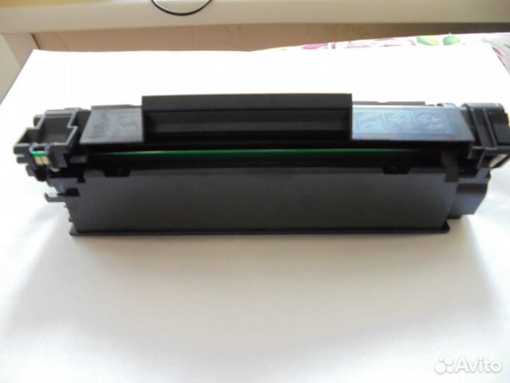 Продаю тонер-картридж тс-С737 черный (новый)