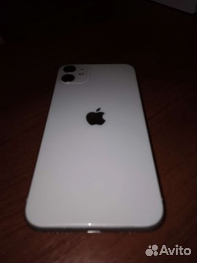 Мобильные телефоны бу iPhone 11