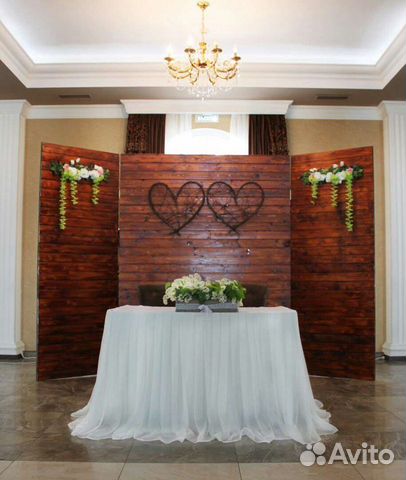 Деревянный задний фон