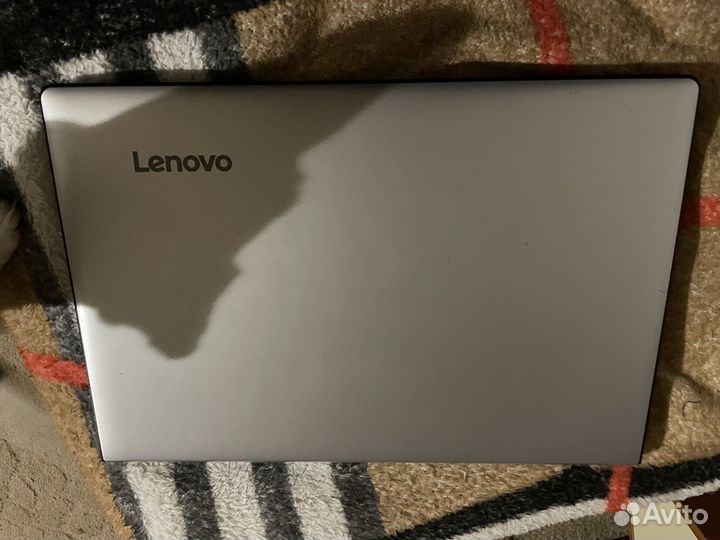 Ноутбук lenovo