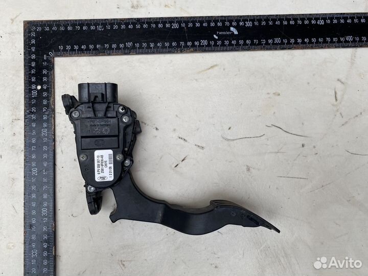 Педаль газа ford fusion 1.4 1.6