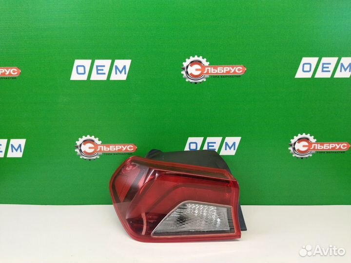 Фонарь левый внешний Kia K5