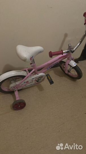 Детский трехколесный велосипед