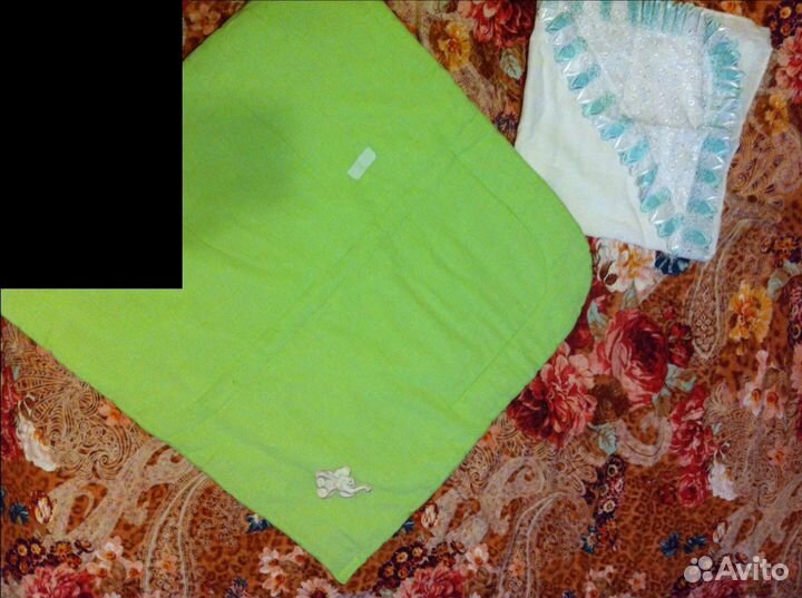 Конверт на выписку салатный