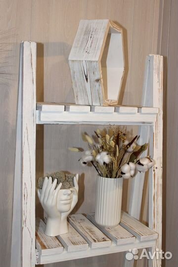 Полка настенная соты