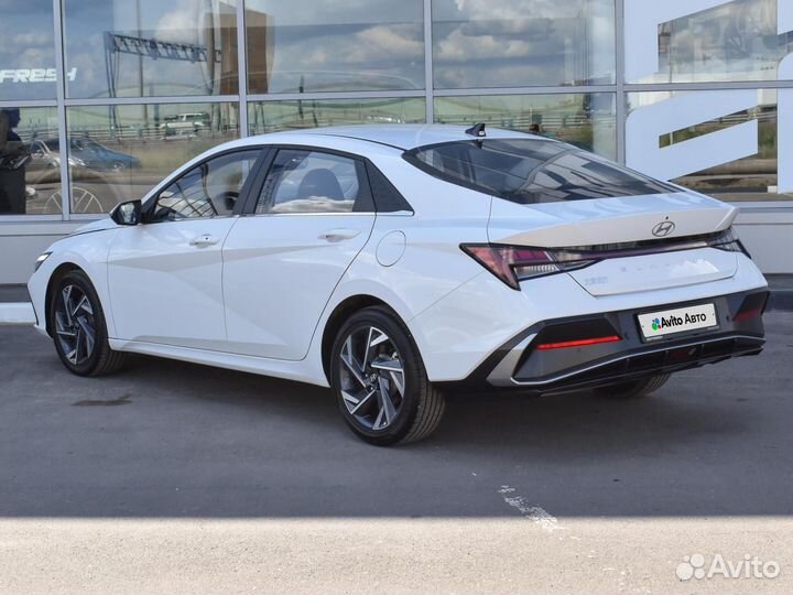 Hyundai Elantra 1.5 CVT, 2023, 58 км