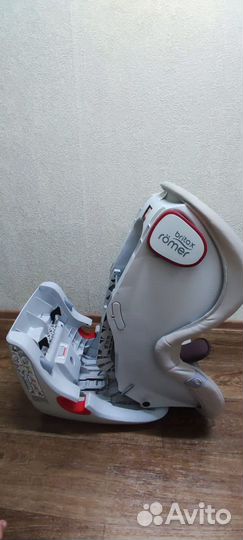 Автокресло britax romer