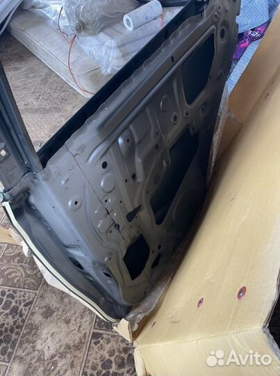 Дверь тойота королла 180