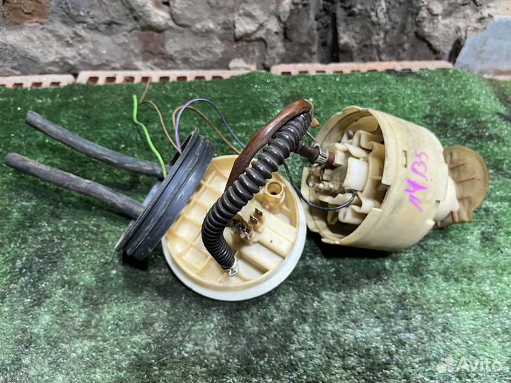 Топливный насос Audi A4B5 ADR 1.8