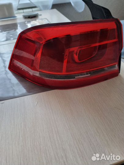 Фонарь задний левый Volkswagen Passat b7