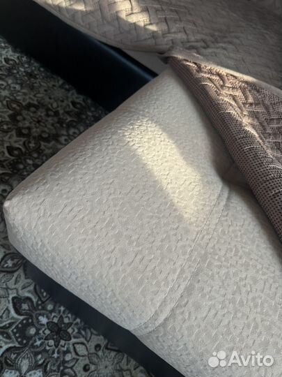 Диван угловой 220