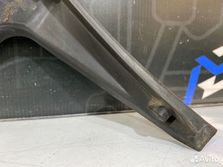 Крепление бампера заднее левое Audi A6 C6 BDW 2005