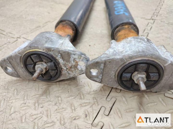 Амортизатор задний mazda premacy