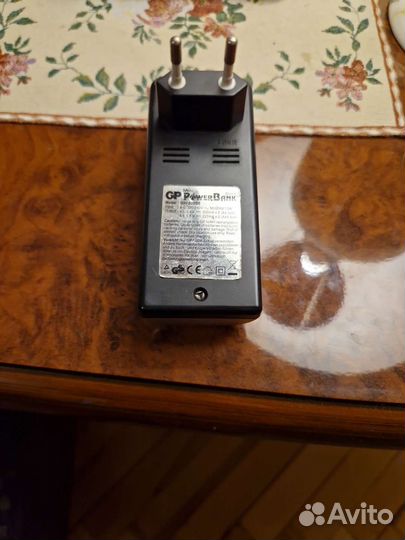 Зарядное устройство для аккумуляторных батареек