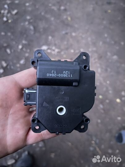 Сервопривод заслонки печки mitsubishi colt