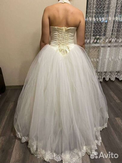 Платья свадебные