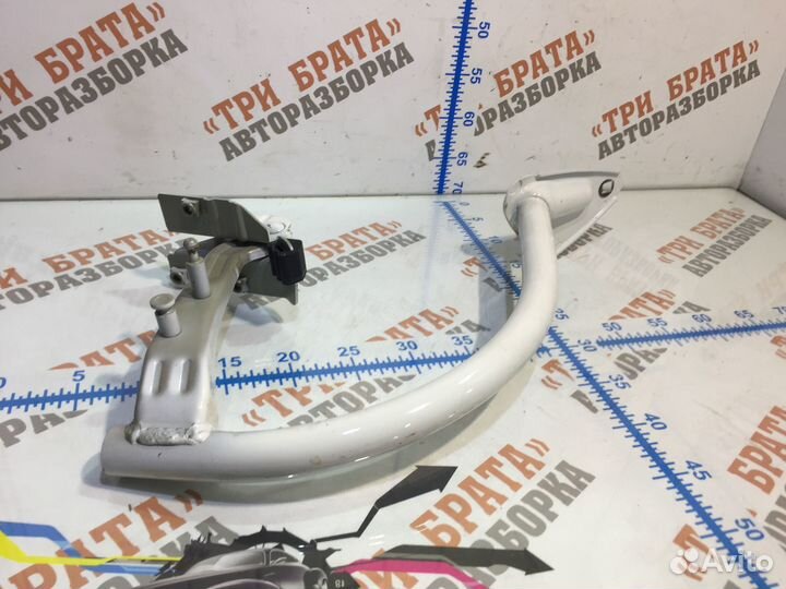 Фольксваген Passat CC Петля багажника левая Лев