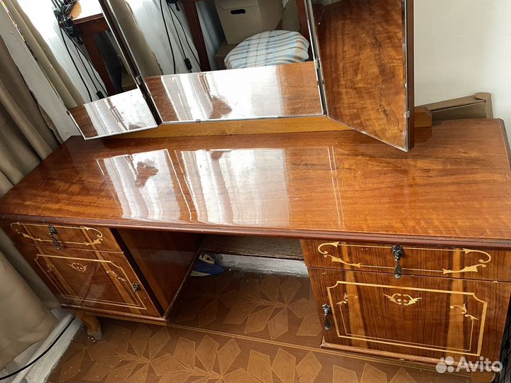 Зеркало трельяж