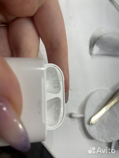 Ориринальный кейс AirPods 2