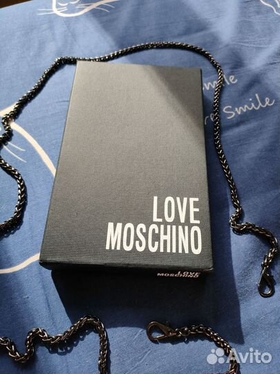 Клатч love moschino