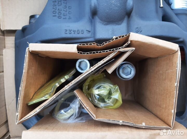 Суппорт тормозной левый 22,5 Scania 4 Series