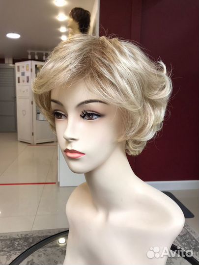 Искусственный парик Alexis Ellen Wille