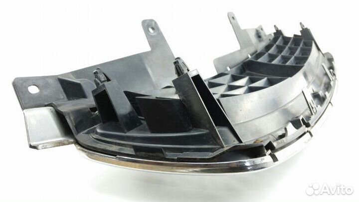 Решетка радиатора Nissan Bluebird Sylphy QG10 2004