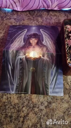 Пазлы 1000 деталей, металлическая коробка