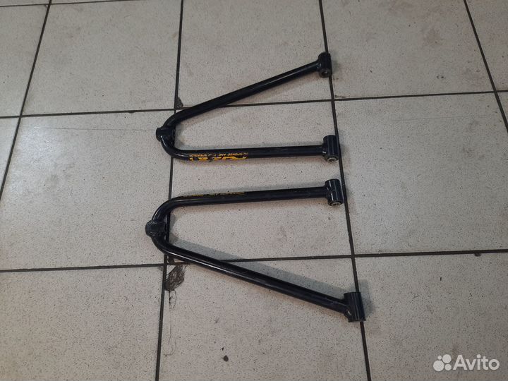 Рычаг передний верхний BRP MXZ Renegade 1000