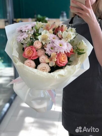 Цветы ромашка букет пионы