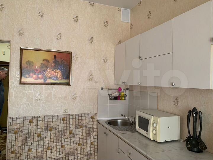 1-к. квартира, 40 м², 8/10 эт.