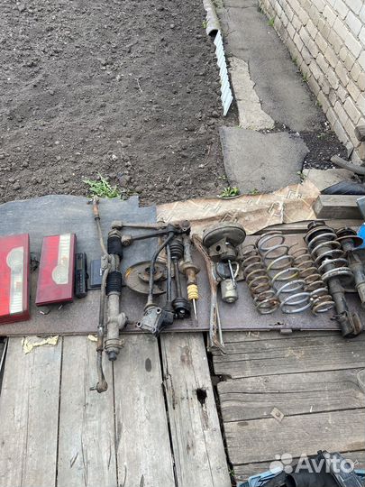 Запчасти на ваз 2109