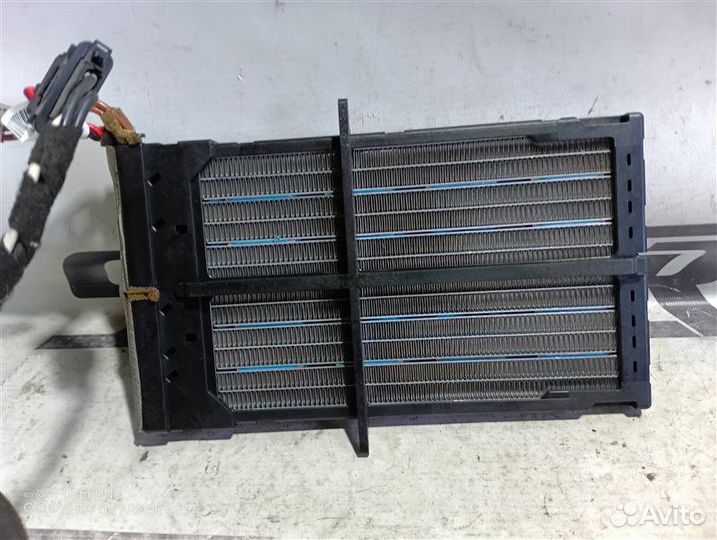 Радиатор отопителя электрический Audi Q5 8R 3.0