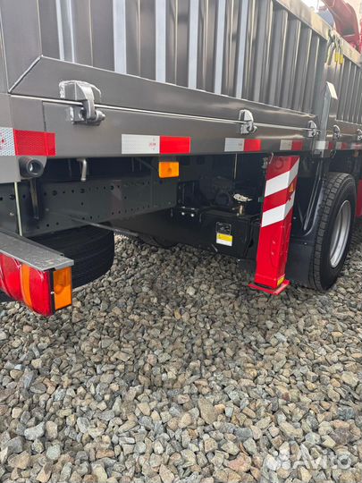 Бортовой грузовик Howo T5G с КМУ XCMG, 2024