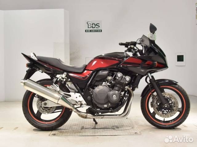 Honda CB400SFV boldor