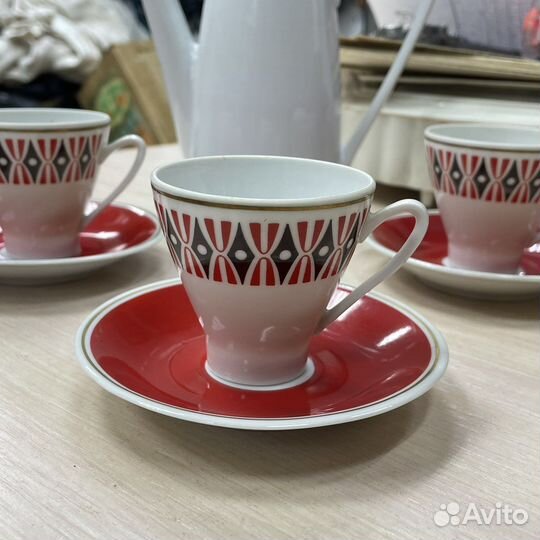 Фарфоровый кофейный сервиз ГДР 70-е годы (сзр)