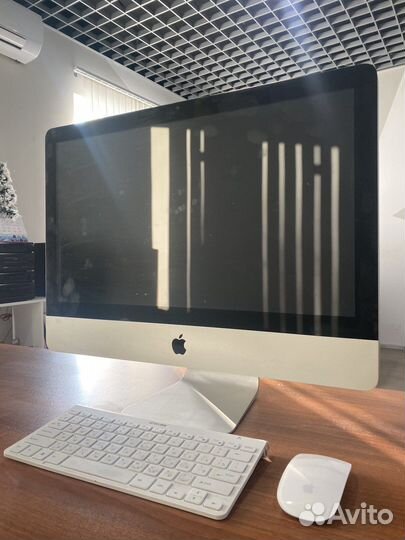 Apple iMac 21.5